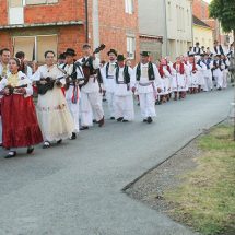 Padaj kišo, nemoj na konjara– smotra folklora u Davoru