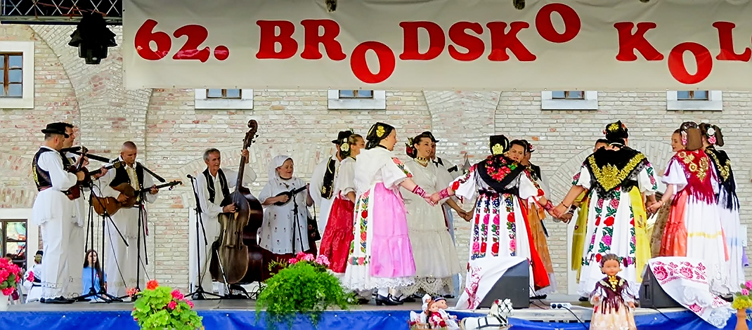 Pjevali smo i plesali na 62. Brodskom kolu
